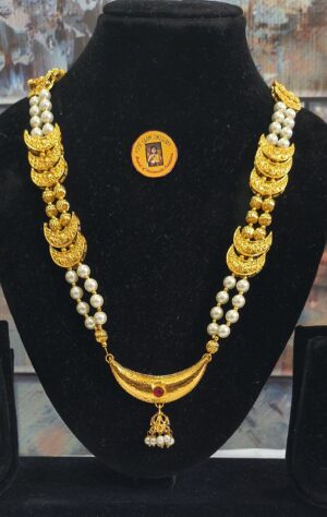 Chandrahaar Necklace with Pearls Jewellery