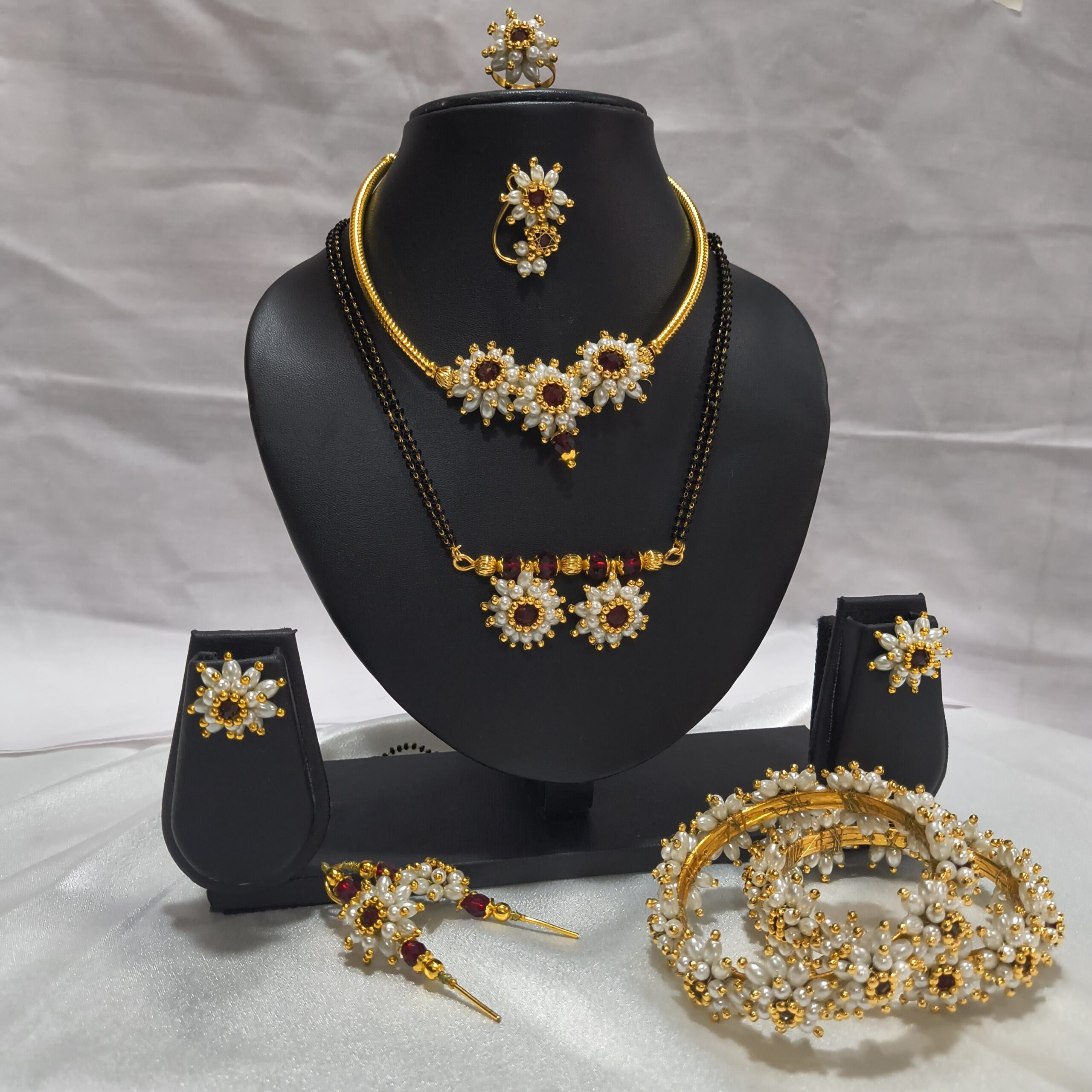 Mogra Bridal Necklace Set