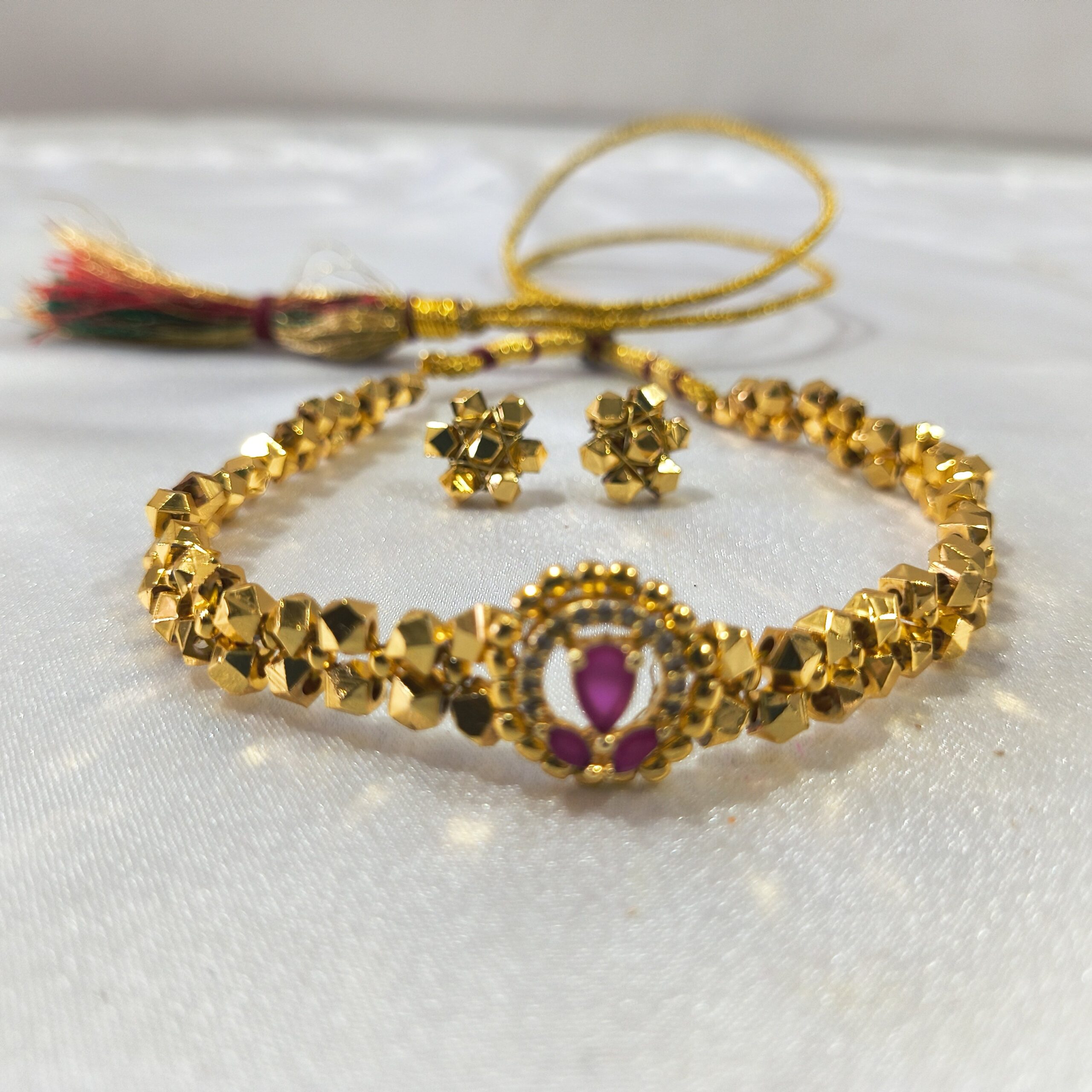 Ashtapailu Thushi Necklace with Earrings | Traditional Maharashtrian Jewellery Set - Image 3